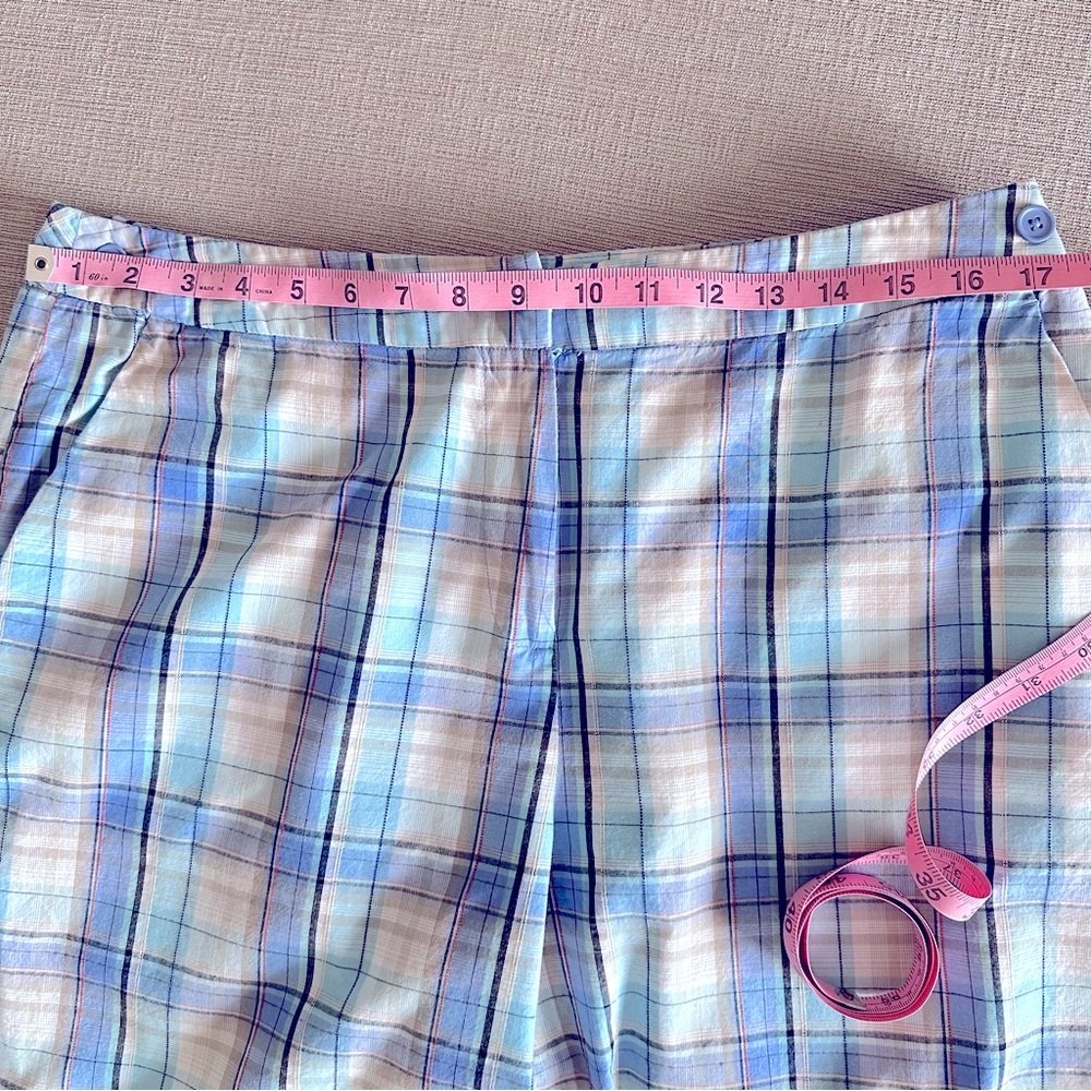 🩷🩷🩷 Larry Levine Women’s Bermuda Style Plaid Shorts, Blue & White Plaid, Size 14 - Picture 6 of 9